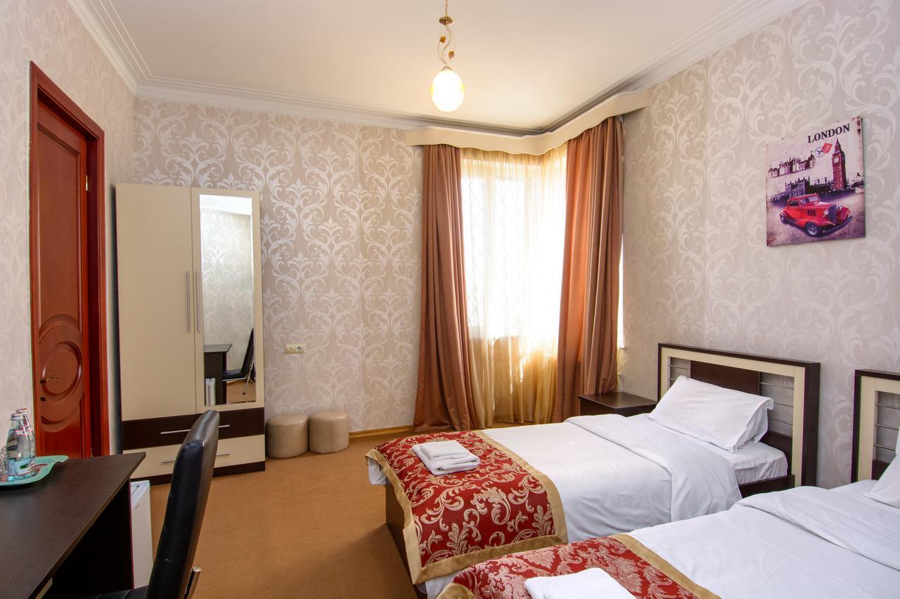 Silk Road Hotel Тбилиси Экстерьер фото